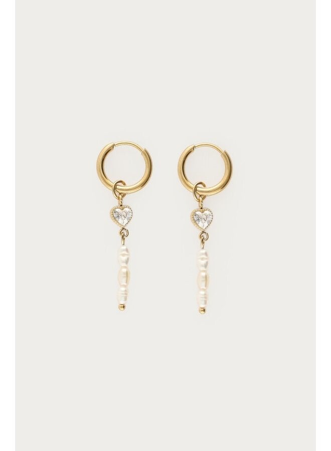 Oorringen met Strass Hartje en Zoetwaterparels Goud