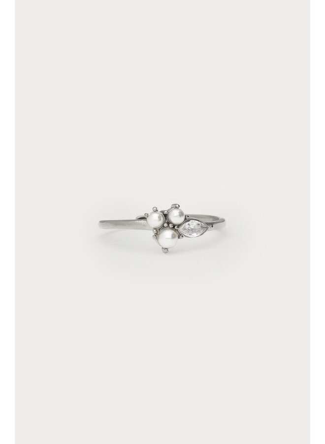 Ring met Zoetwaterparels en Strass Stenen Zilver