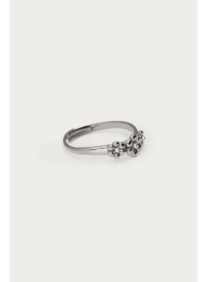 Ring met Drie Bloemen Zilver