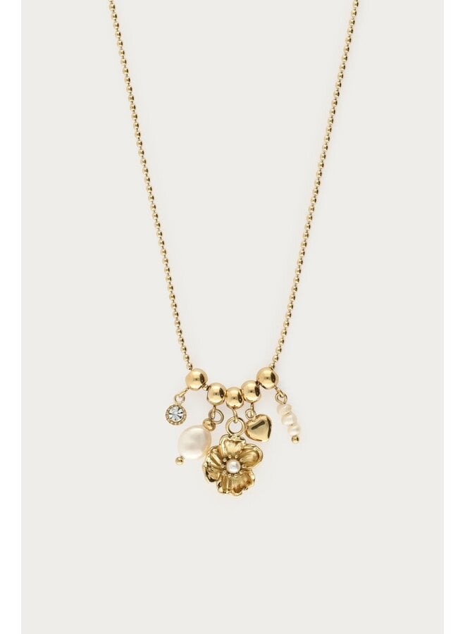 Ketting met Ranonkel Bloem en Zoetwaterparels Goud