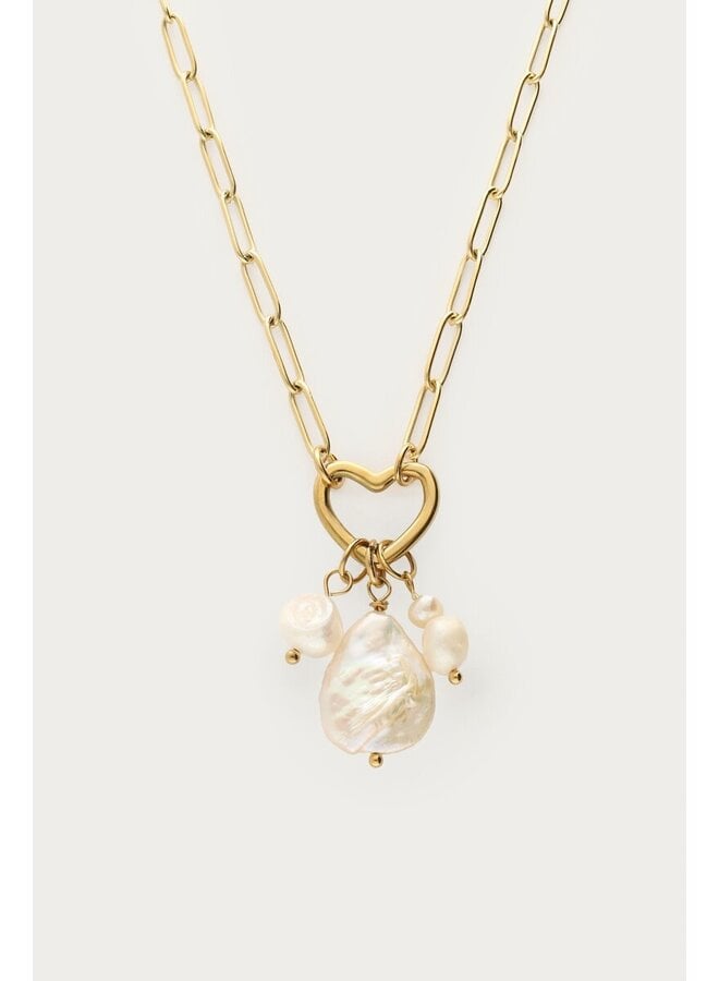 Schakelketting met Hartje en Natuurlijke Parels  Goud