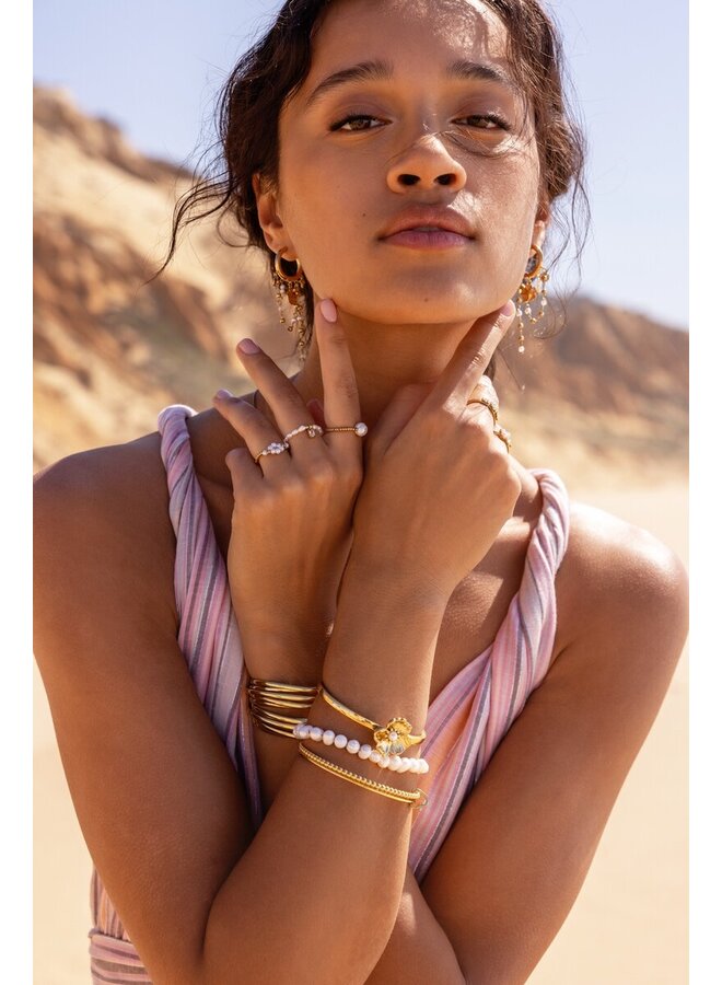 Armband met Natuurlijke Parels en Slotje Goud