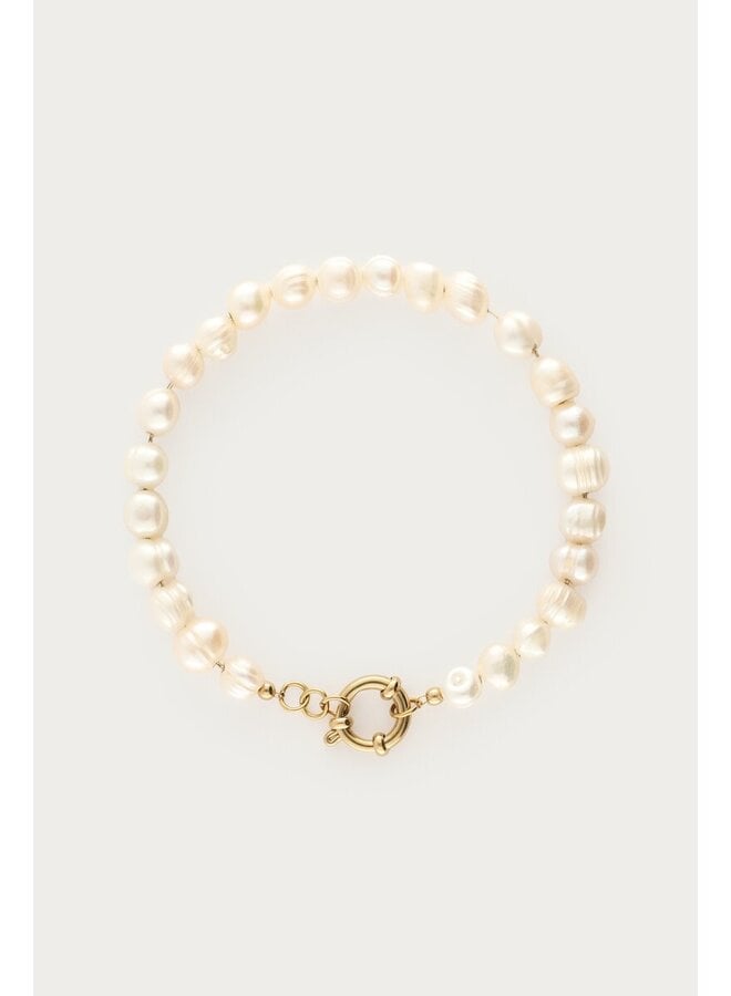Armband met Natuurlijke Parels en Slotje Goud