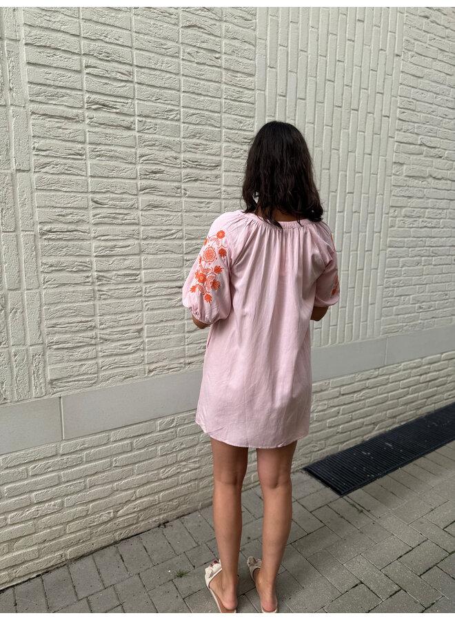 Liv Dress Pink