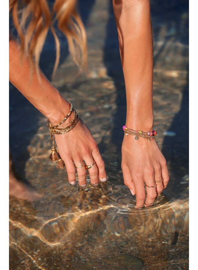 Sunrocks Dubbele Armband met Multikleur Kralen en Zon Bedel Goud