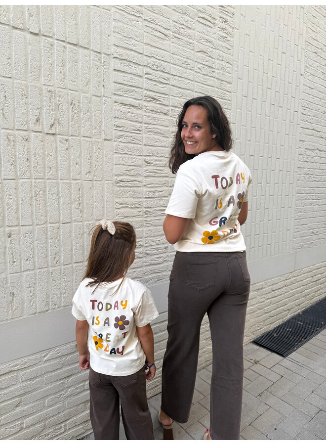 Today Is A Great Day T-Shirt Mini