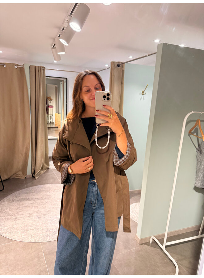 Axelle Vest Brown