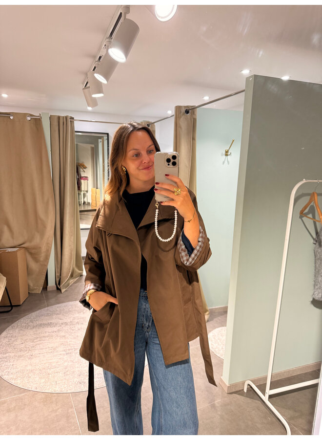 Axelle Vest Brown