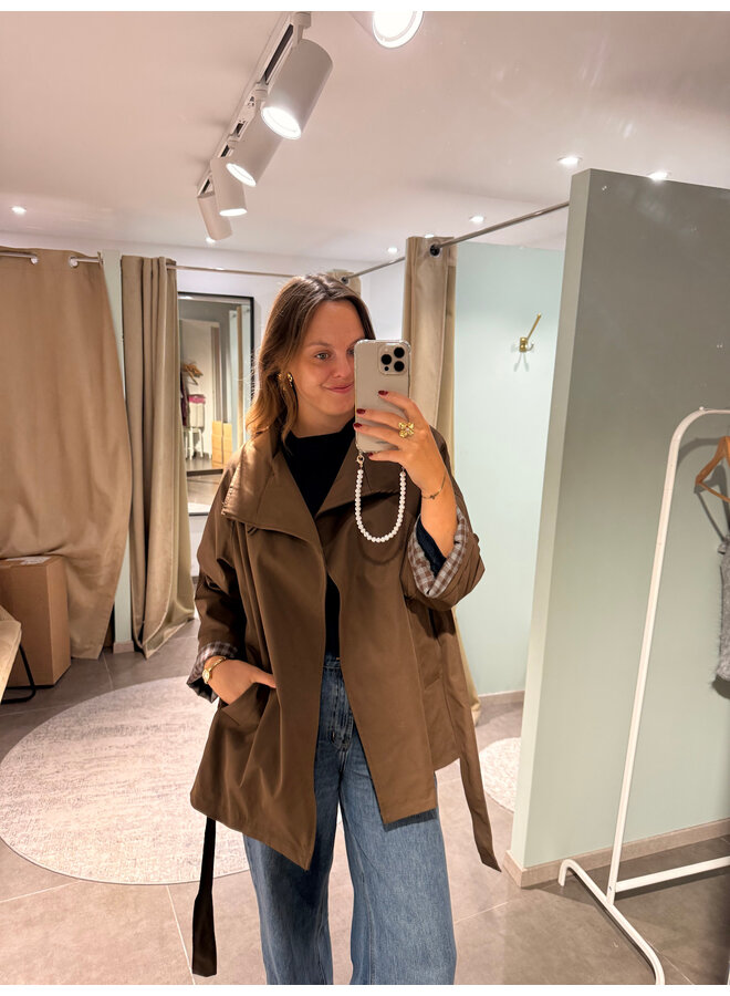 Axelle Vest Brown