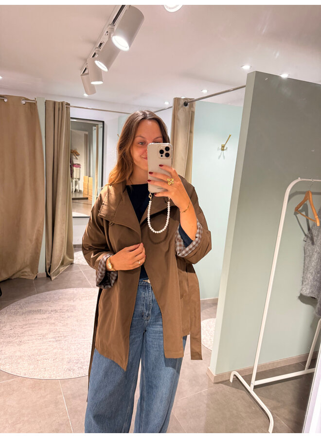 Axelle Vest Brown