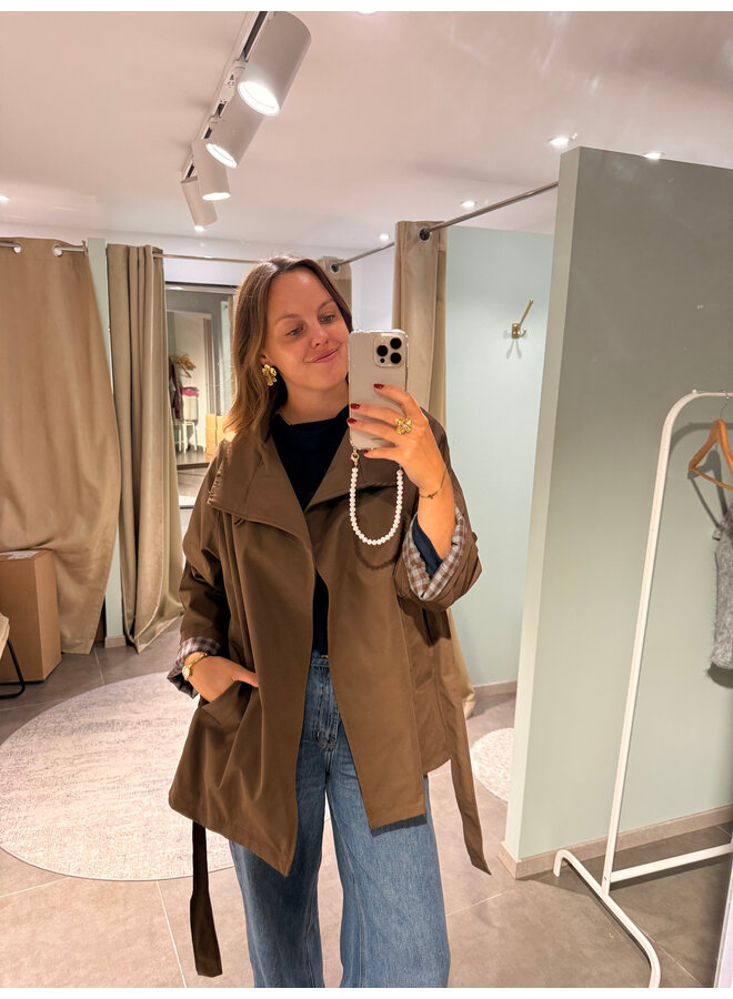 Axelle Vest Brown