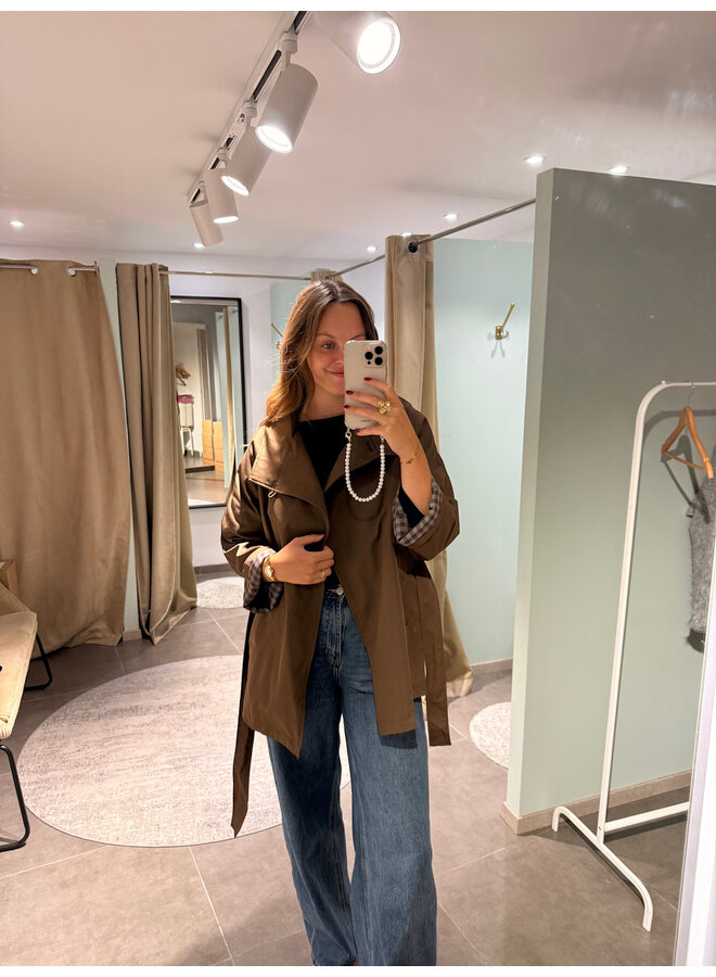 Axelle Vest Brown