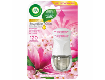 Air Wick Essential Oil Starter Kit Magnolia & Cherry Blossom