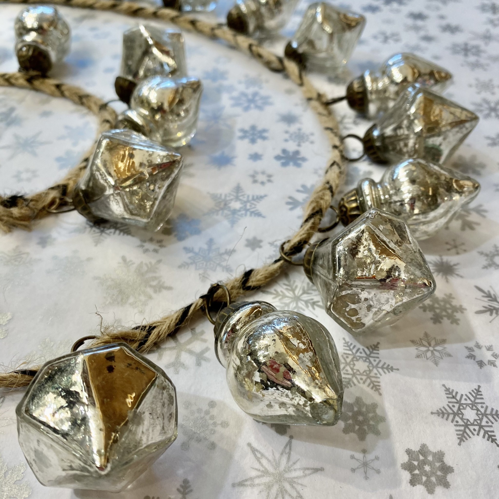 Nkuku Vintage Style Bauble Garland Silver