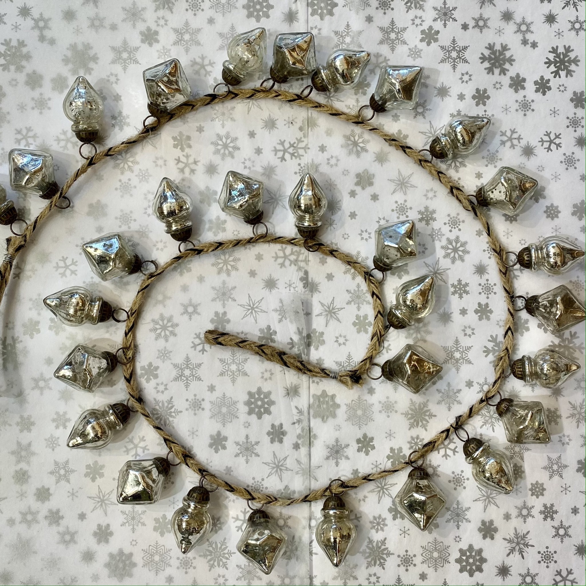 Nkuku Vintage Style Bauble Garland Silver