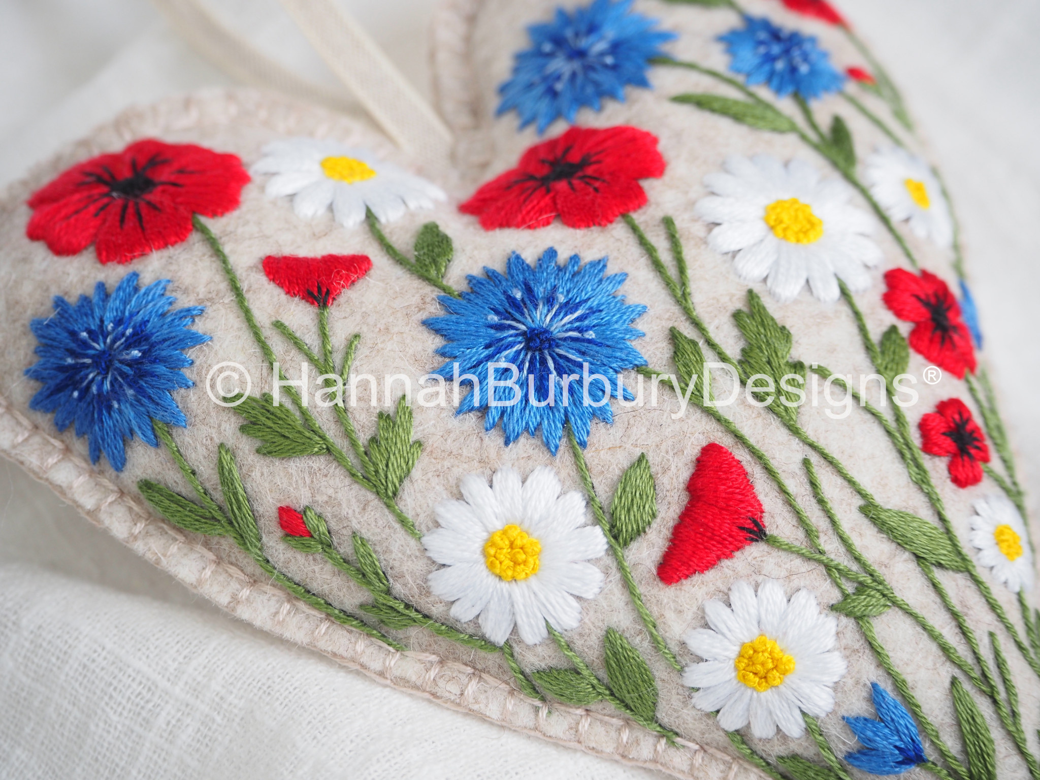 Hannah Burbury Elizabeth Heart Embroidery Kit