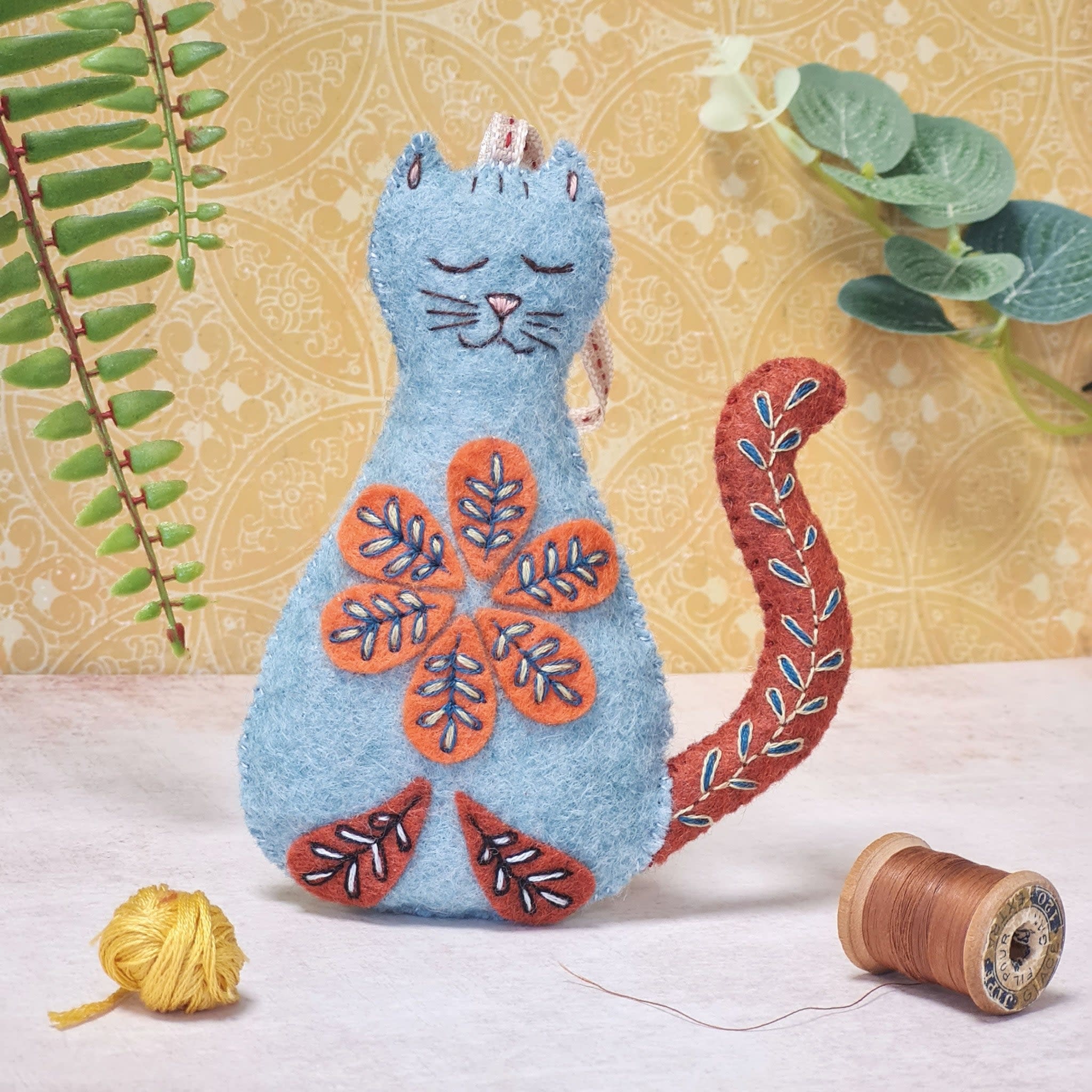 Corinne Lapierre Folk Cat Felt Kit