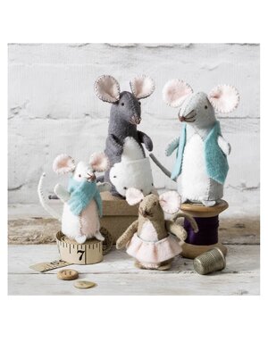 Corinne Lapierre Mouse Family Felt Kit