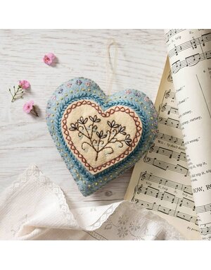 Corinne Lapierre Heart Embroidery Felt Kit