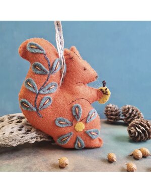 Corinne Lapierre Folk Squirrel Felt Kit