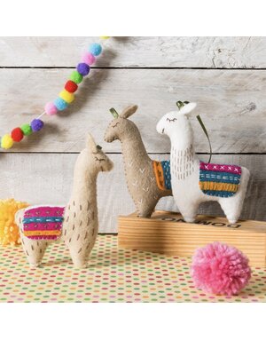 Corinne Lapierre Llamas Felt Kit