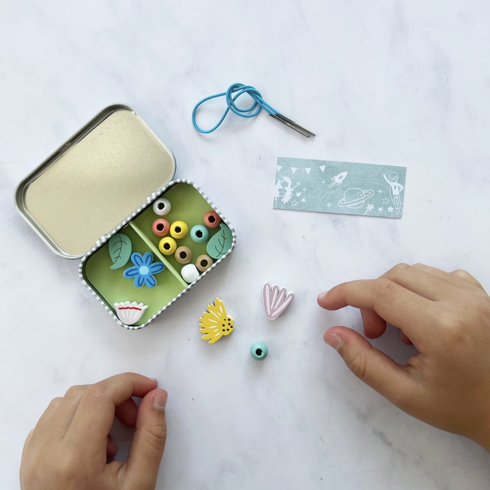 Cotton Twist Wildflower Bracelet Gift Kit