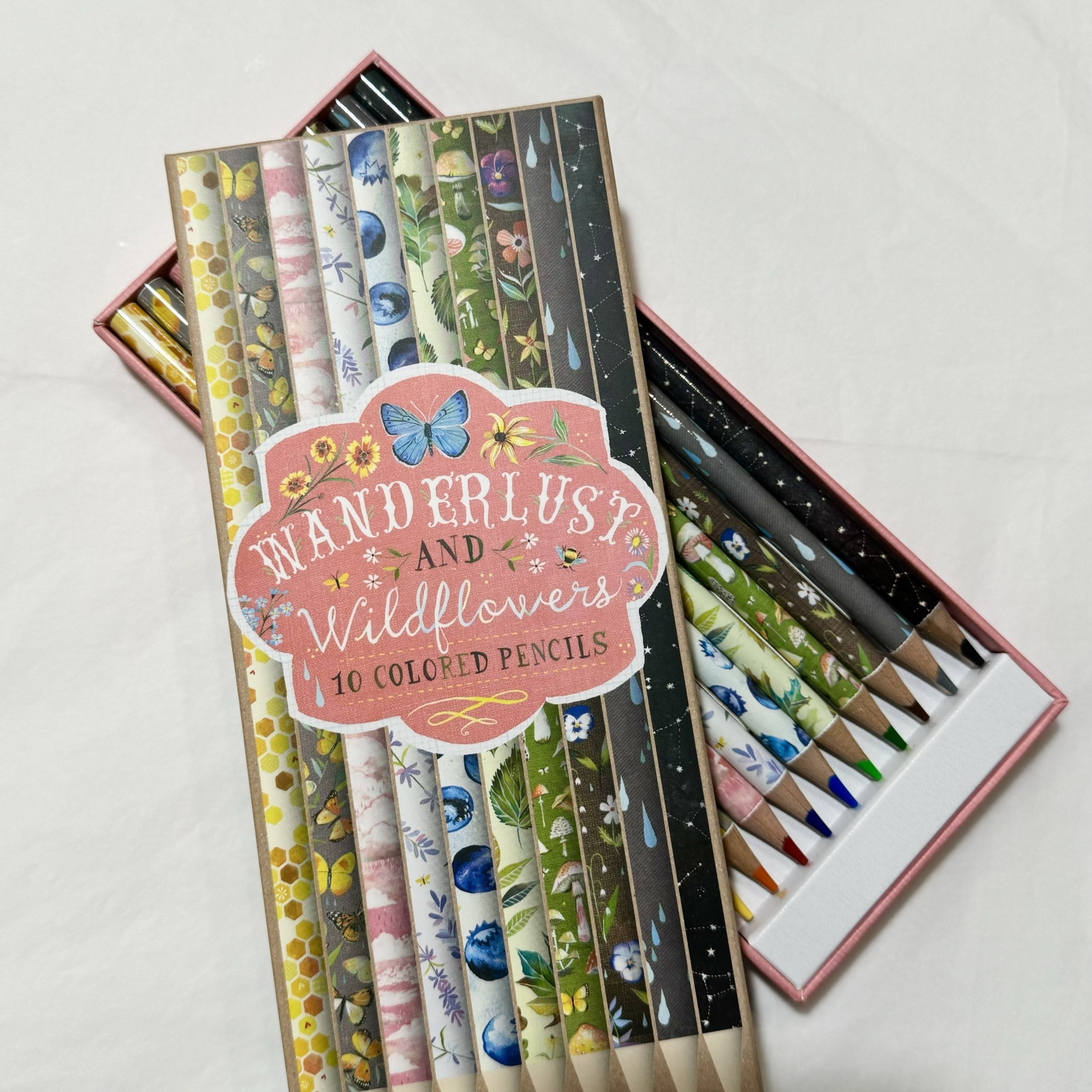 Chronicle Books Wanderlust & Wildflowers Pencil Set
