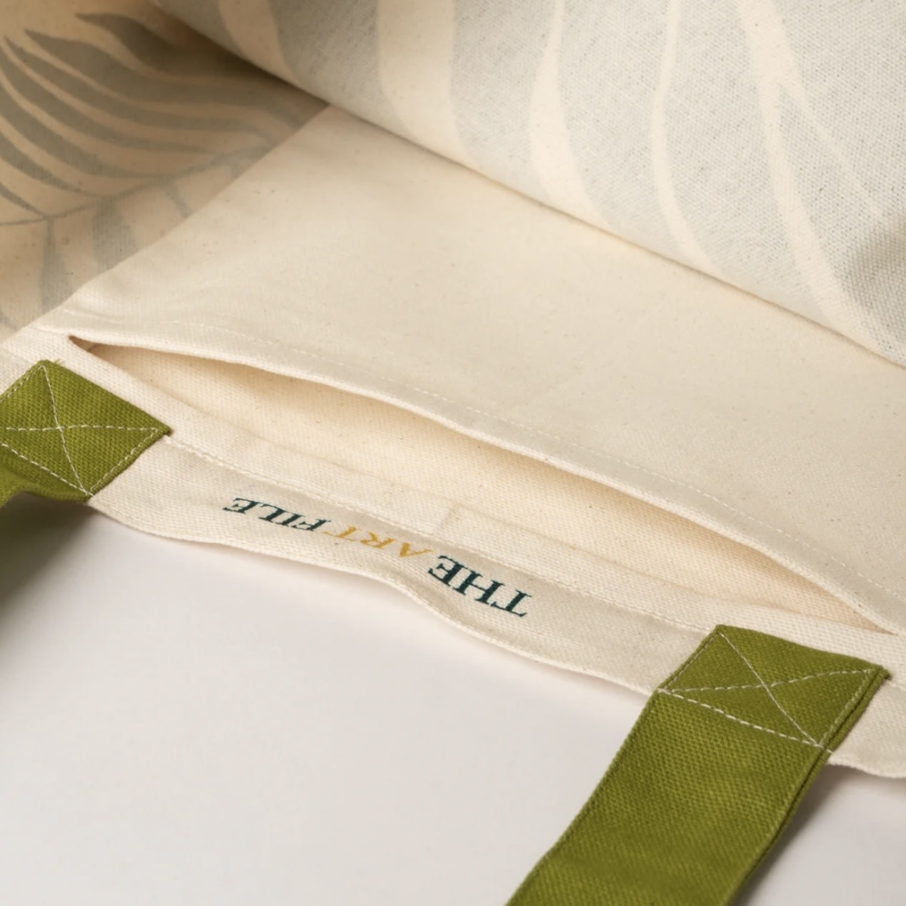 Art File Tote Bag Leaf