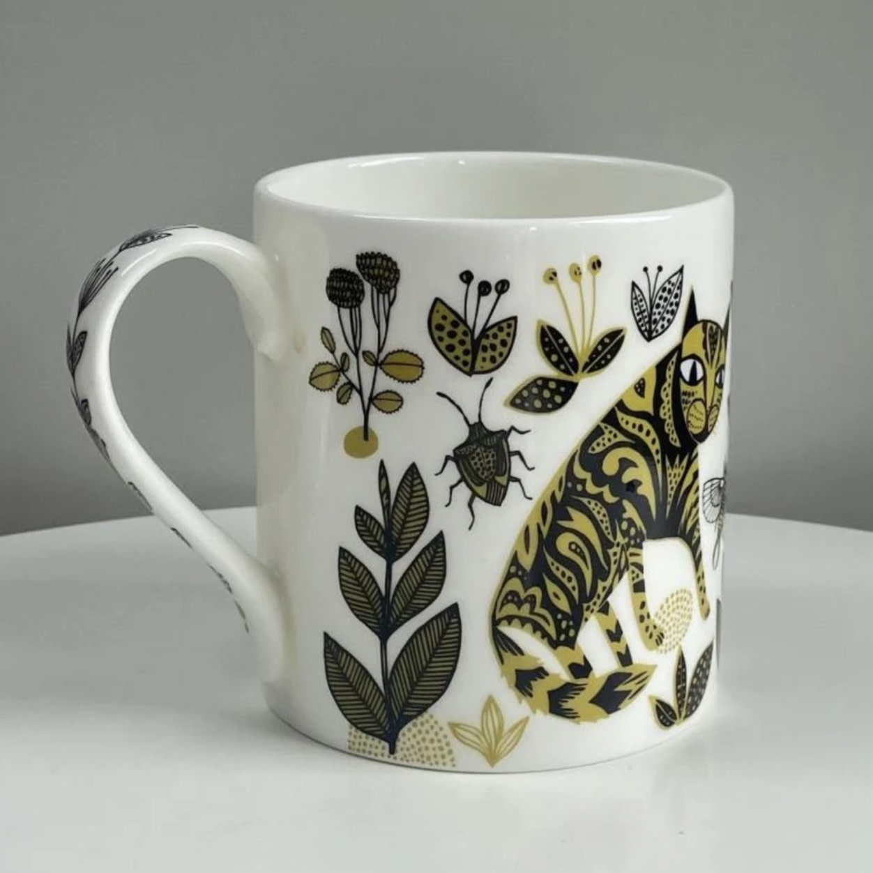 Lush Designs Mug Cat Fancy Handle