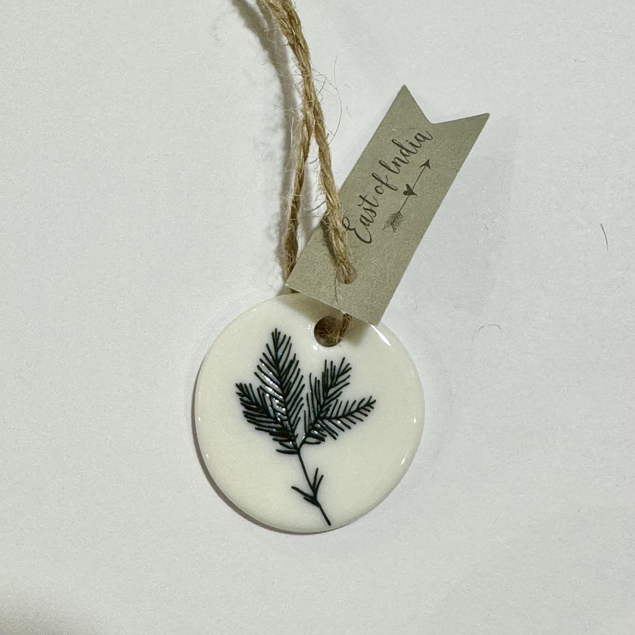 East of India Hanging Porcelain Dec Mini Christmas