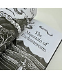 Chronicle Books Dark Fairytales Of Fearless Women