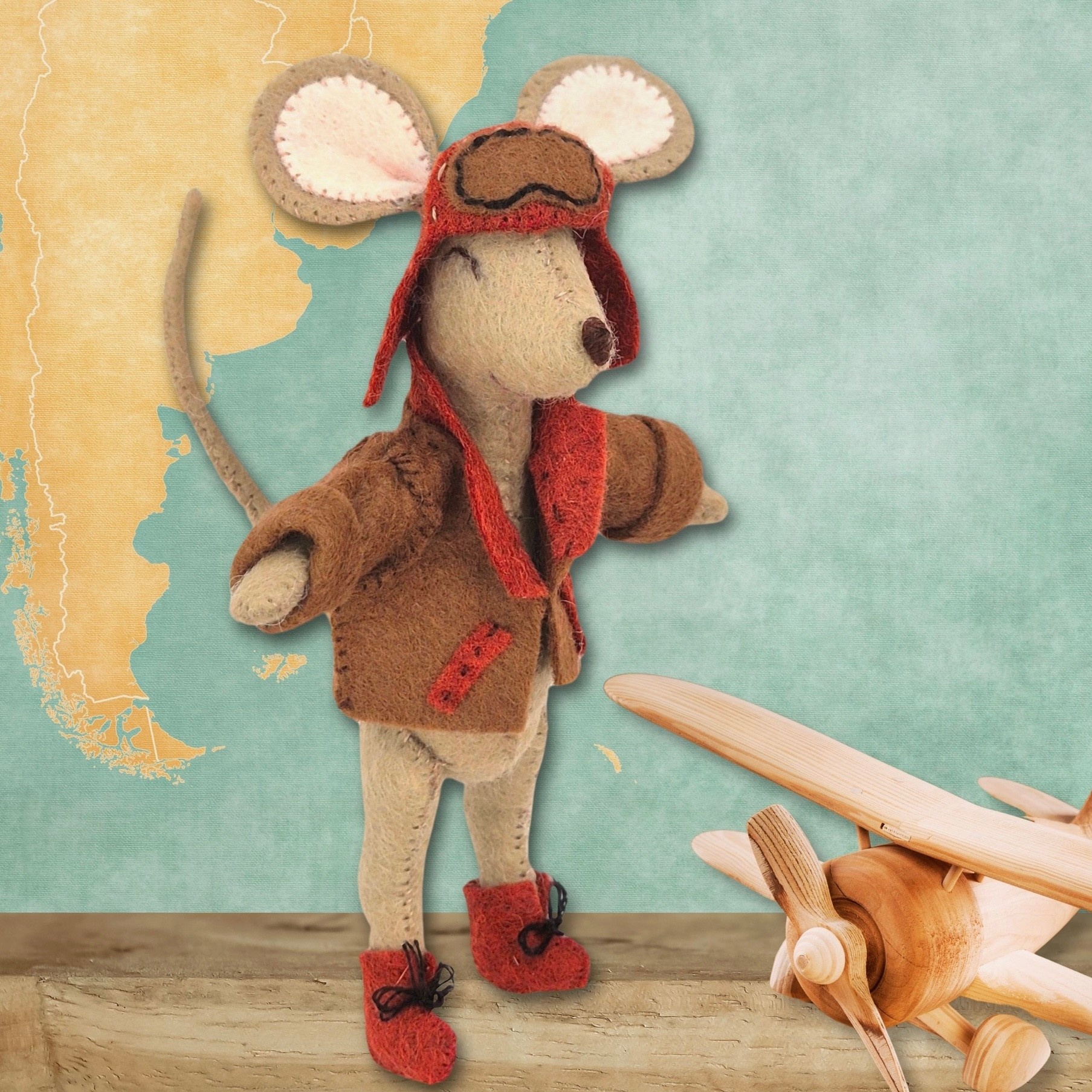 Corinne Lapierre Little Mouse The Aviator Felt Kit