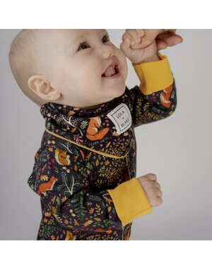 Lola + Blake Dribble Bib