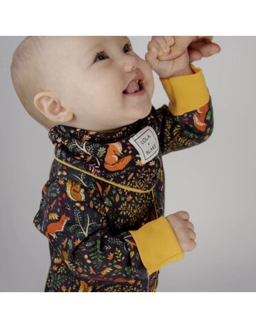 Lola + Blake Dribble Bib