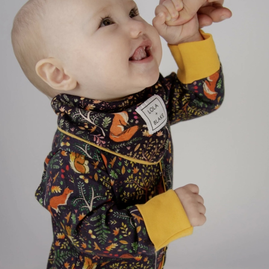 Lola + Blake Dribble Bib