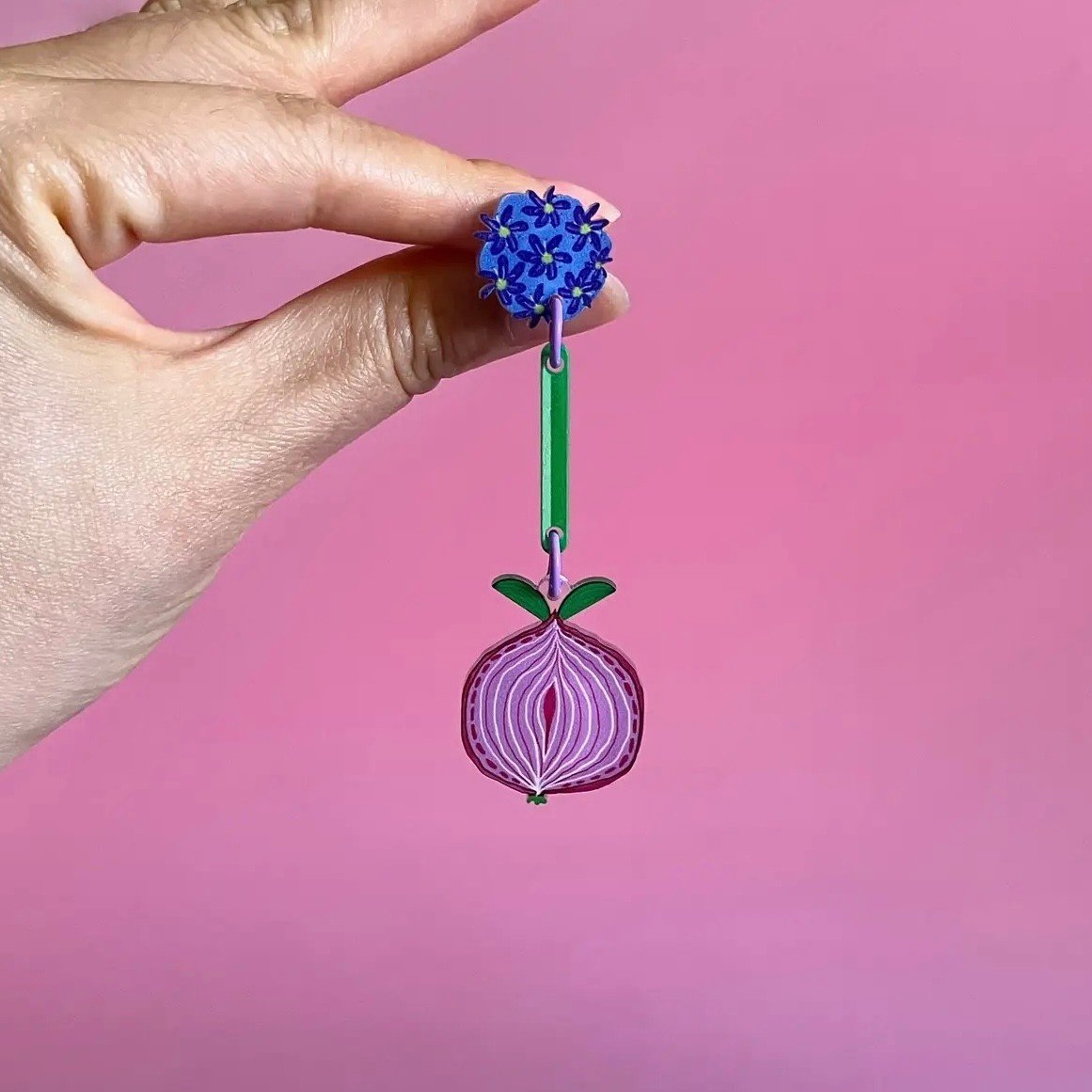 Westmount Art Botanical Earrings Giant Onion