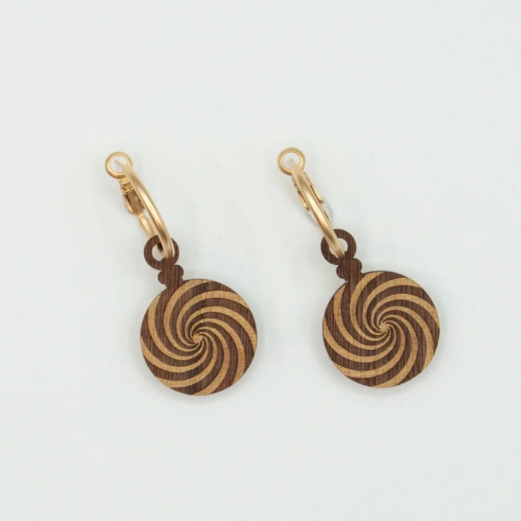 Materia Rica Hoop Earrings Wonderland Time