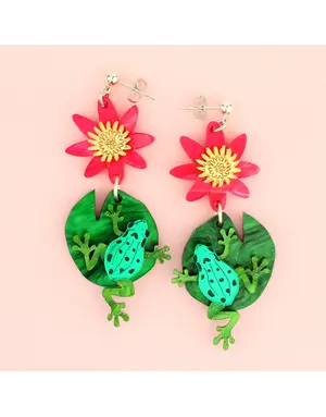 Waterlily & Frog Earrings Pink