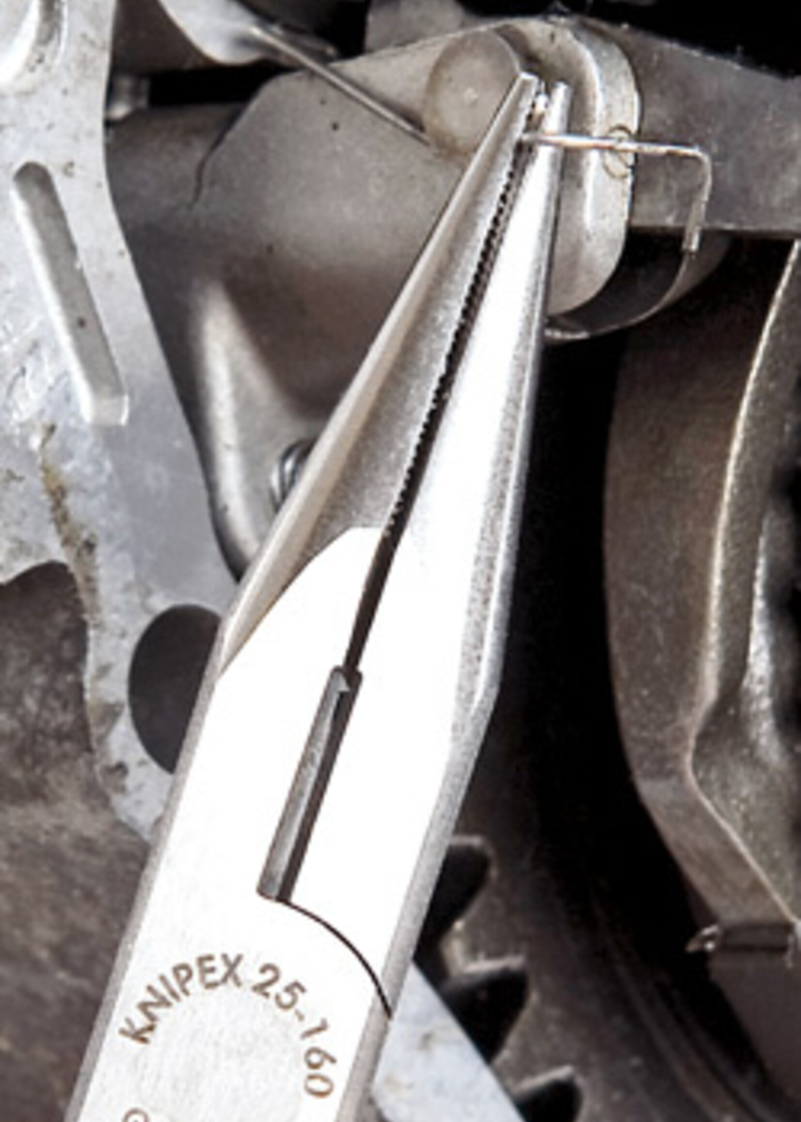 Knipex Platspitse tangen met zijsnijder (radiotangen)