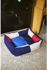 HAY Dogs Bed-Medium-Red,Blue