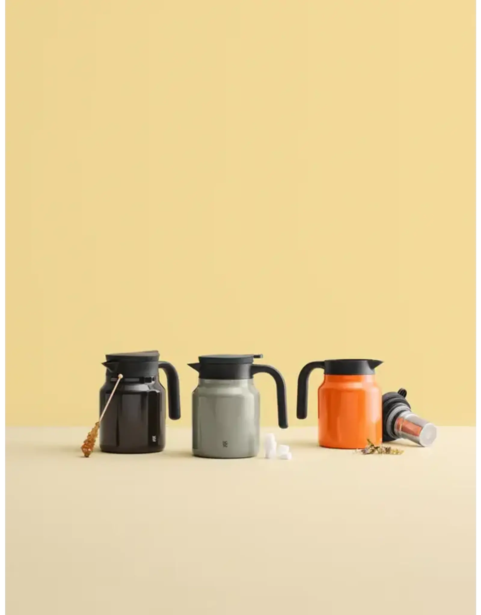 Stelton THERM-IT Vacuum Jug 0,9L - Orange