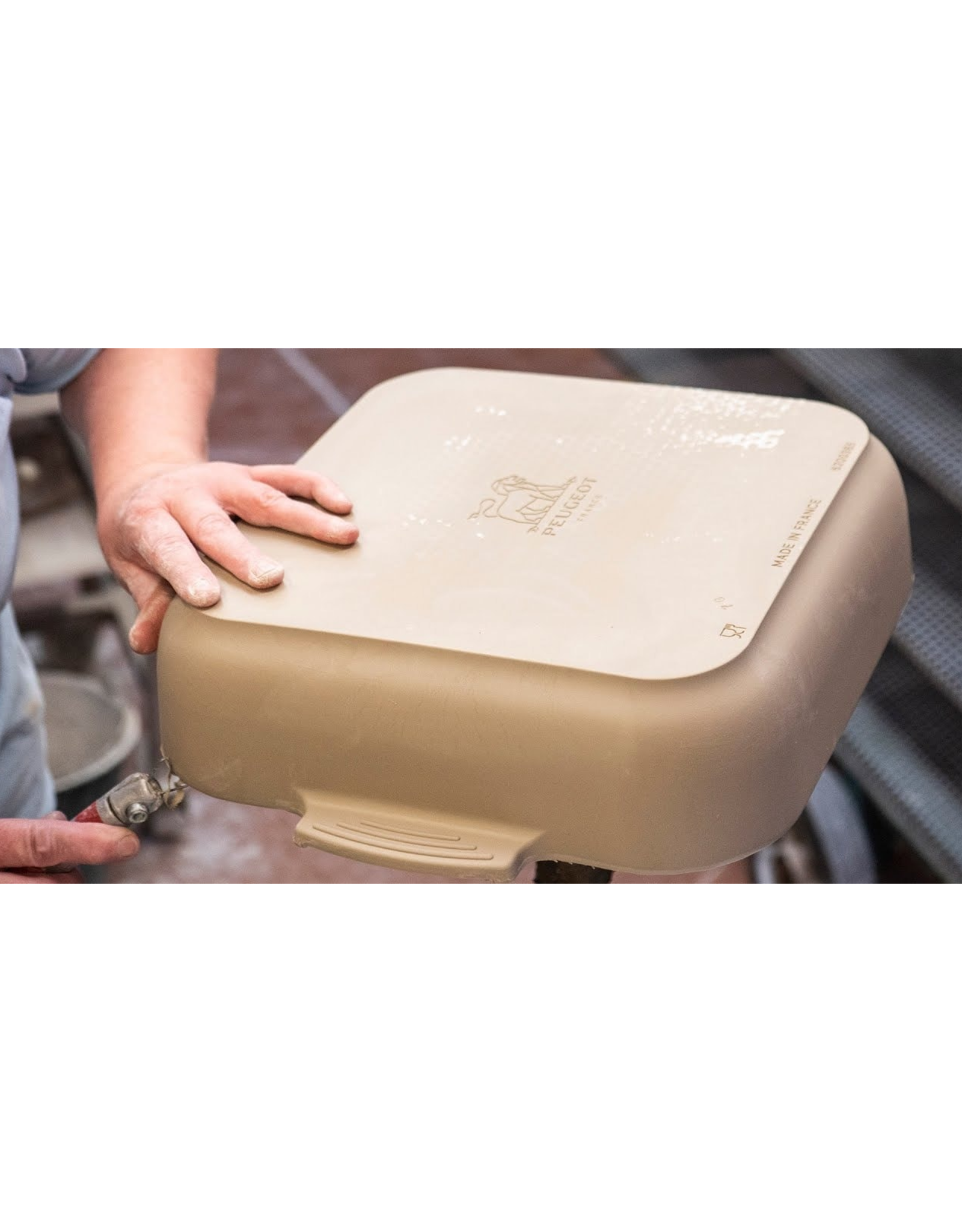Peugeot France Appolia Vierkante keramische ovenschaal bosgroen 36 cm
