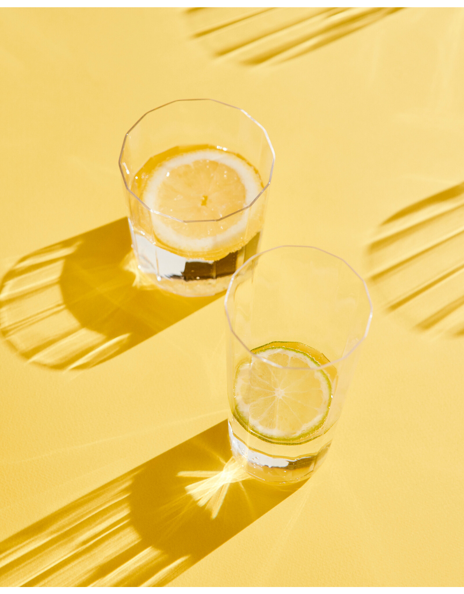 HAY Angle Glass-Set of 4 Medium H10-Clear