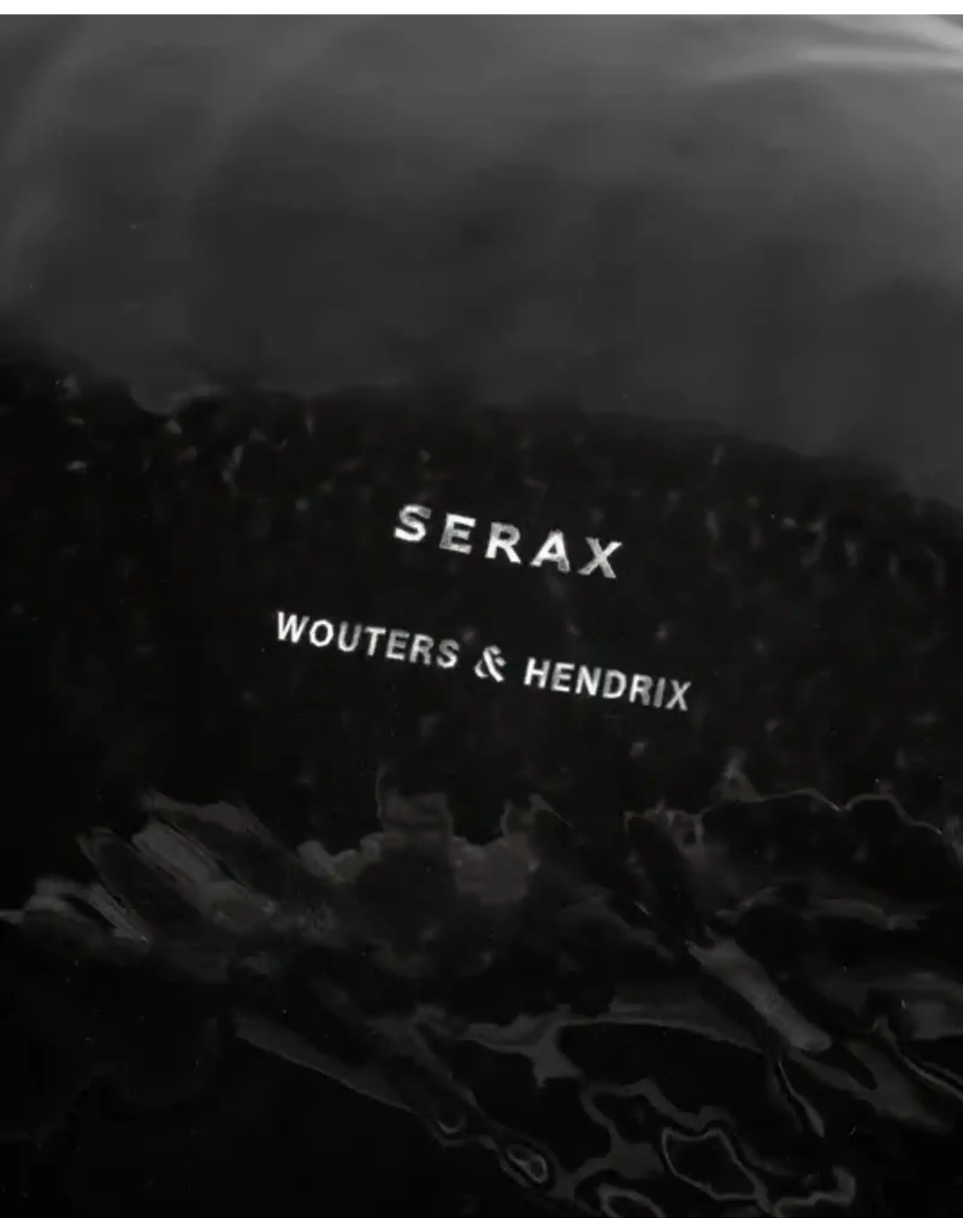 Serax BOWL MARCEL S BLACK LES OBJETS MOULEVERSANTS