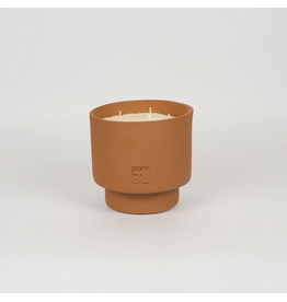 Mon Dada Octo Indoor Candle ONE Canyon - Black Sea