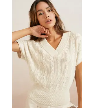 YAYA 01-000350-404/99309  Cabble sleeveless v-neck sweater