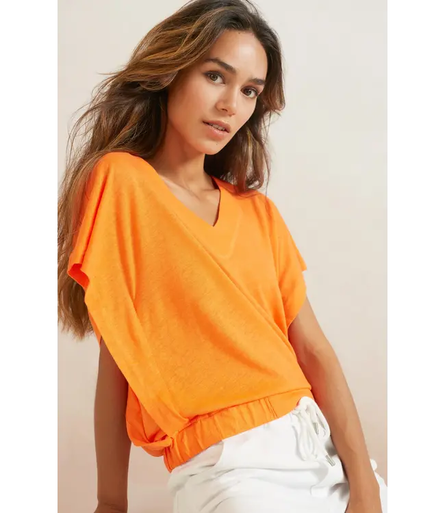 01-709193-405/61453  V-neck top with elastic waistband