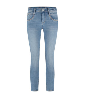 Red Button SRB4442/StoneUsed  Sissy beads & embroidery stone used