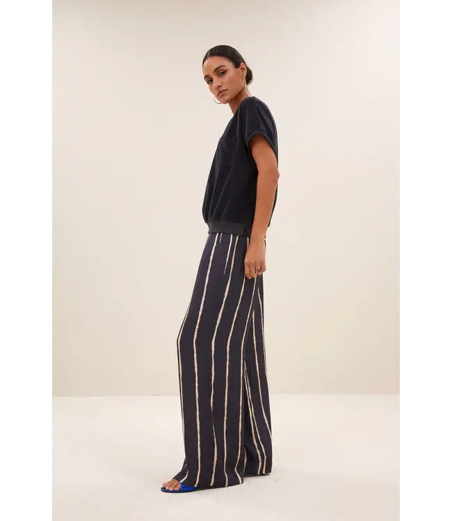 25511015/jetblack  tyler slub top