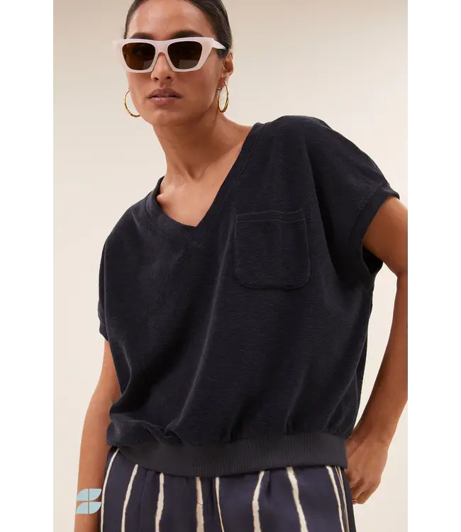 25511015/jetblack  tyler slub top